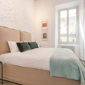 Casa Manara In Trastevere , Roma Italia